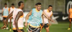 Copa do Brasil: Balbuena treina no Corinthians e deve ser titular na final