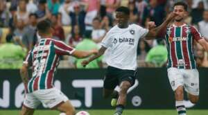 Fluminense 2 x 2 Botafogo - Tricolor busca o empate no finalzinho