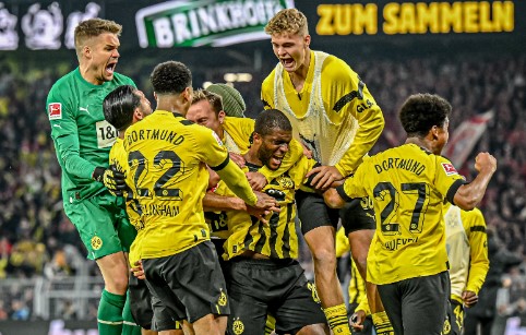 Borussia Dortmund empata com o Bayern no Alemão