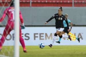 LIBERTADORES FEMININA: Ferroviária se classifica e Corinthians goleia