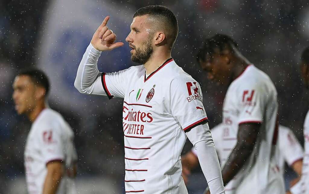 ITALIANO: Com 2 gols nos acréscimos, Milan derrota o Empoli