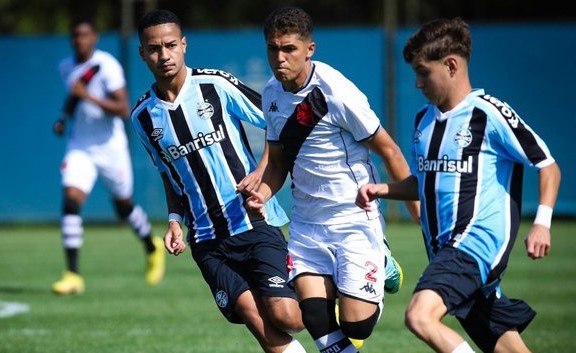 Grêmio vira contra o Vasco no Brasileiro Sub-17