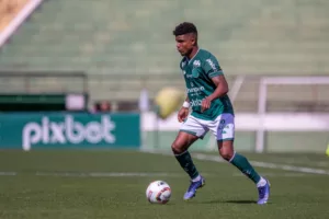 Série B: Dirigente do Guarani detalha situação de Jamerson e crava: 'Não vai para o Coritiba se...'