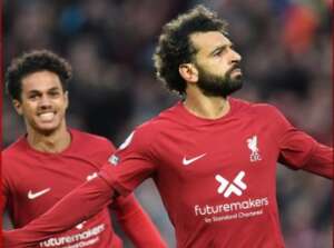 INGLÊS: Liverpool vence Brentford em dia de vaias à Coroa e recordes de Salah