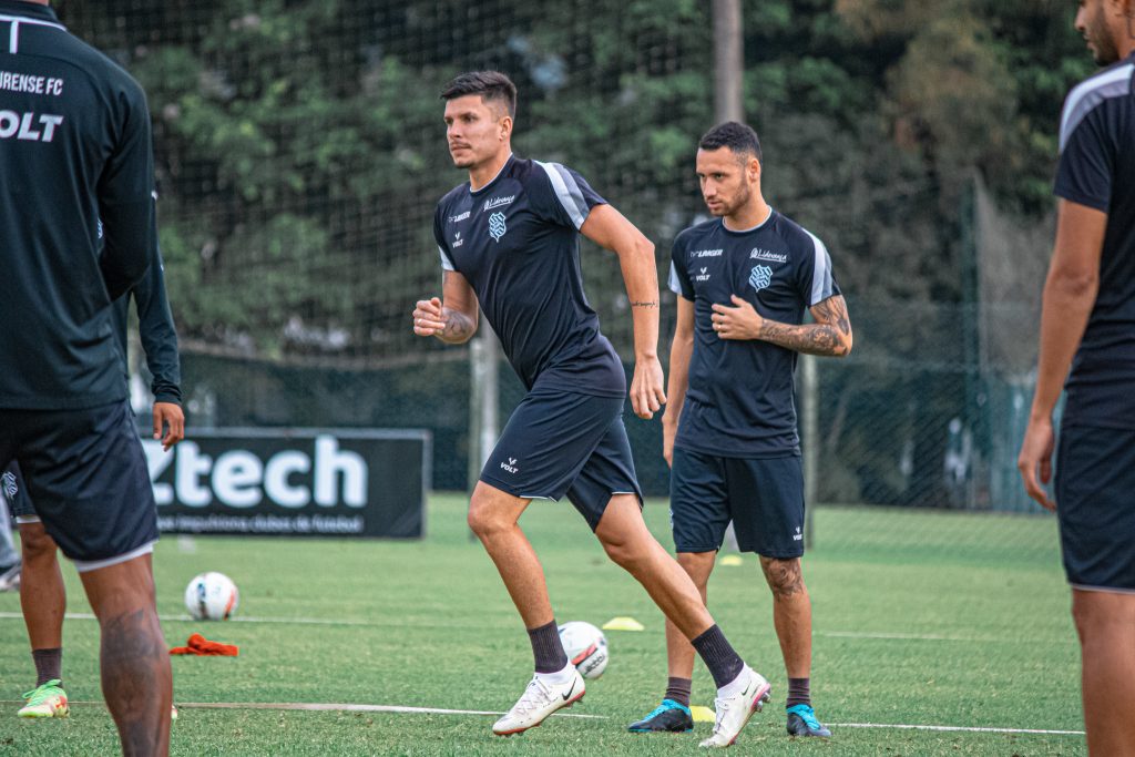 Léo Santos no Figueirense-SC