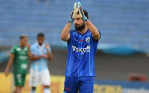 Paulistão: Botafogo tem pré-contrato com goleiro do Londrina e zagueiro