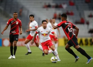 Red Bull Bragantino x Athletico  - Furacão ainda tem cabeça para o Brasileirão?