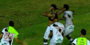 STJD suspende Luiz Henrique e Raniel, do Vasco, por confusão contra o Sport