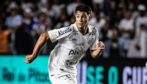 Brasileirão: Atacante do Santos tem lesão descartada, mas é dúvida contra o Corinthians