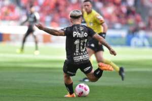 Santos busca fim de oscilação e aposta no fator casa para reagir no Brasileiro