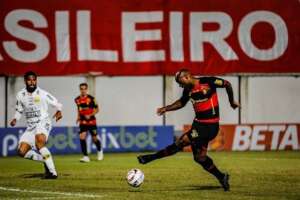 Brusque 0 x 1 Sport - Leão marca no fim e segue na cola do Vasco