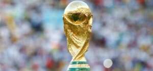 Copa do Mundo: Taça chega ao Brasil e ficará exposta durante 3 dias