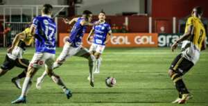 Série B: Vila Nova-GO vira 