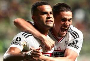 Alisson revela São Paulo triste, mas crava: 'Vamos trabalhar pela Libertadores'