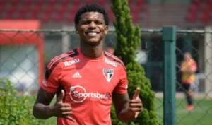 Arboleda inicia fase de transição e pode reforçar São Paulo na reta final do ano