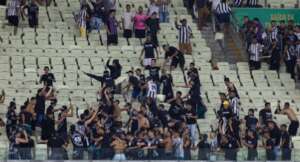 Autoridades prometem 'endurecer' contra vândalos no Castelão