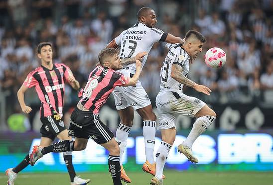 Lance de Atlético-MG x Ceará.