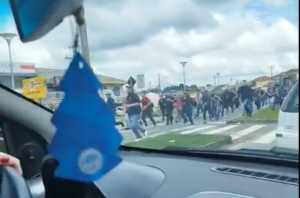 Polícia registra brigas de torcedores antes do clássico entre Athletico e Coritiba