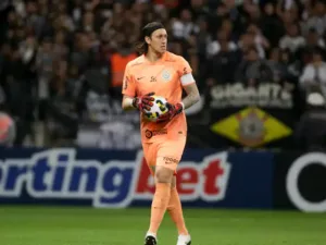 Cássio lamenta 'gol de bobeira' em bola aérea: 'Sabíamos da força do Fluminense'