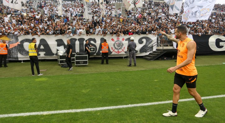 corinthians treino aberto 1