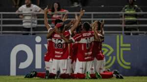 CRB 2 x 1 Chapecoense - Anselmo Ramon marca 2 vezes e Galo respira na Série B