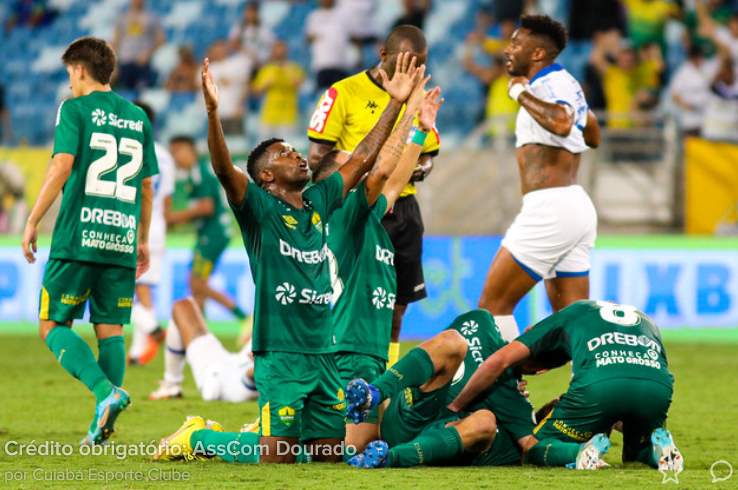 Cuiabá 1 x 0 Avaí