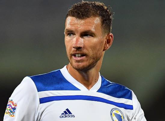 Astros da seleção da Bósnia se negam a jogar e amistoso com a Rússia é cancelado