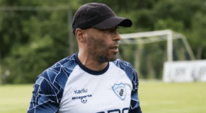 Edinho, filho de Pelé, comemora chance como técnico do Londrina-PR em 2023