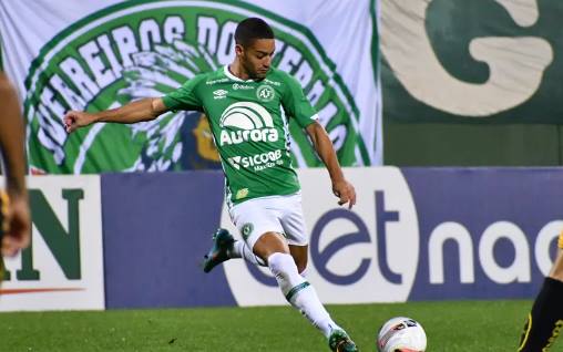 Felipe Ferreira já atuou na Chapecoense.