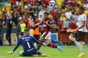 Gabigol antecipa férias e vislumbra a dez do Flamengo: 