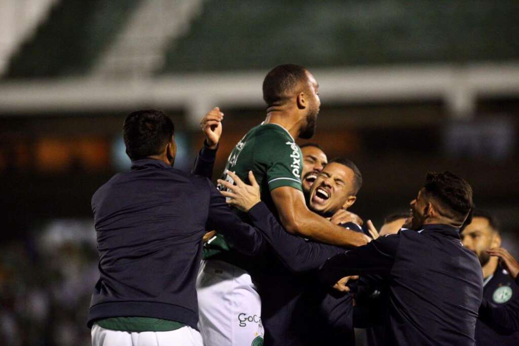 SÉRIE B: Guarani E Chapecoense Querem Respirar Contra A Degola