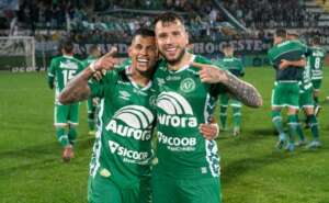 Série B: Mais próxima do objetivo, Chapecoense tenta controlar a ansiedade