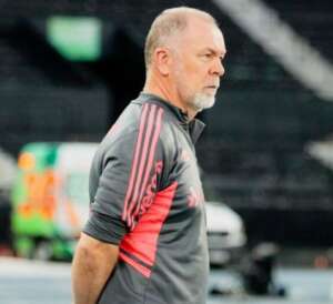 Titularidade na ponta esquerda do Inter ainda é dúvida para o fim de semana