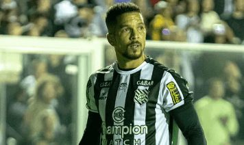 Série C: Lateral do Figueirense relata sacrifício em reta final 2 muriel figueirense