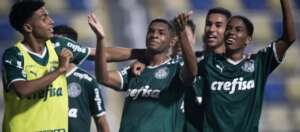 PAULISTA SUB-17: Palmeiras atropela o Ska Brasil e vence o primeiro duelo da final