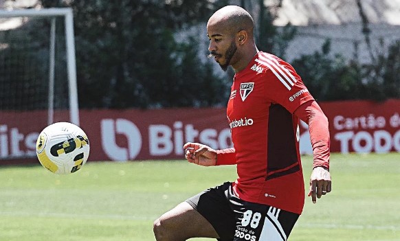 Patrick gostou da semana de treinos do São Paulo