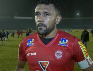 Série B: Edinei, capitão do Tombense, rasga elogios à Luan, goleiro da Ponte Preta