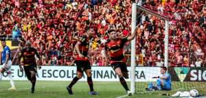 Série B: 35.ª rodada tem duelo de campeões e 'jogo da morte'