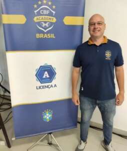 Carioca: Técnico do Volta Redonda faz curso de “Licença A” da CBF