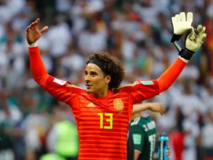 'Melhor goleiro do mundo em Copas', Ochoa disputa seu quinto Mundial no Catar
