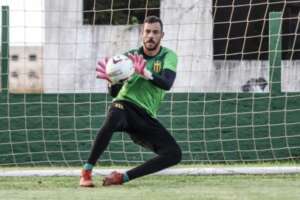 Pernambucano: Matheus Inácio quer ser referência no Santa Cruz