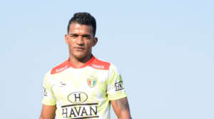 Criciúma encaminha chegada de dois atacantes rebaixados pelo Brusque na Série B