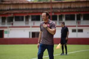 Bruno Pivetti fala pela 1ª vez como técnico da Chapecoense: 'Faremos um ótimo 2023'