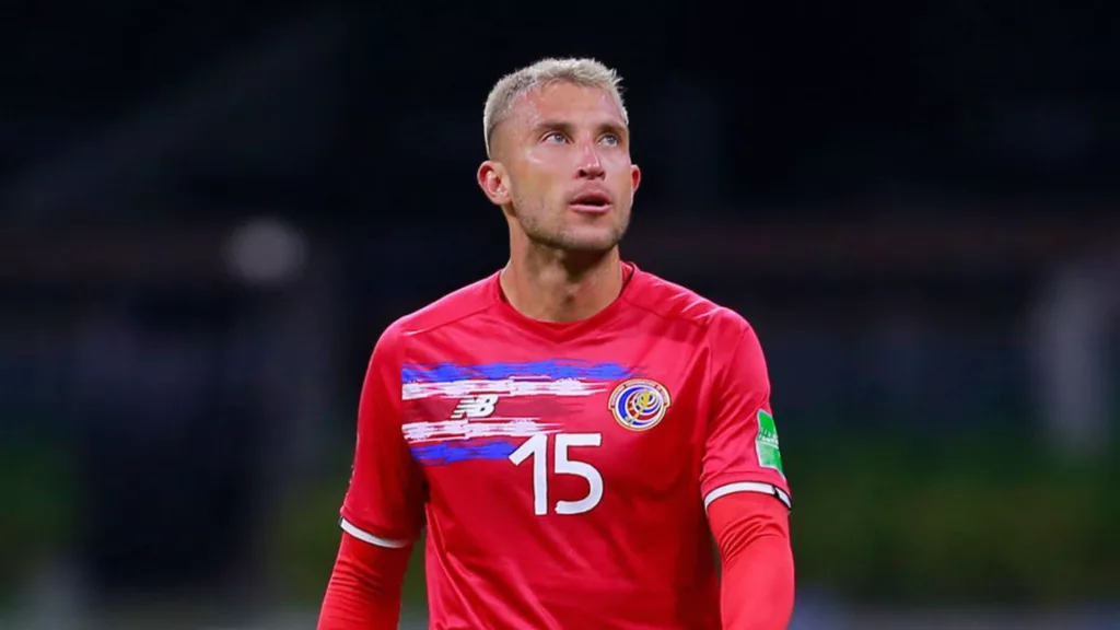 Zagueiro da Costa Rica, Francisco Calvo sonha com título da Copa do Catar 2 CALVO