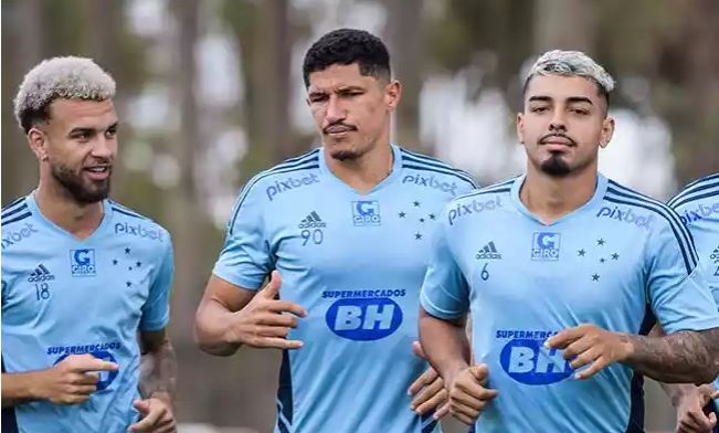 CRUZEIRO Jaja Luvannor e Bidu F Gustavo Aleixo Cruzeiro