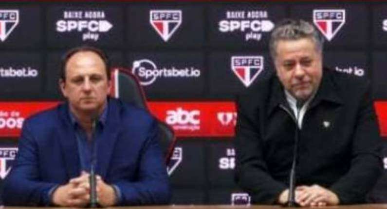 São paulo - Coletiva