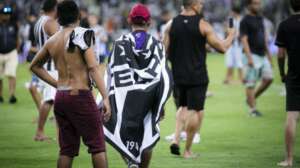 Ceará obtém efeito suspensivo em multa, mas perda de seis mandos de campo segue