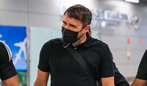 Mineiro: Eduardo Coudet chega a Belo Horizonte para iniciar trabalho no Atlético-MG