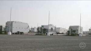 Torcedores com baixo orçamento no Catar trocam hotéis por acampamentos no deserto