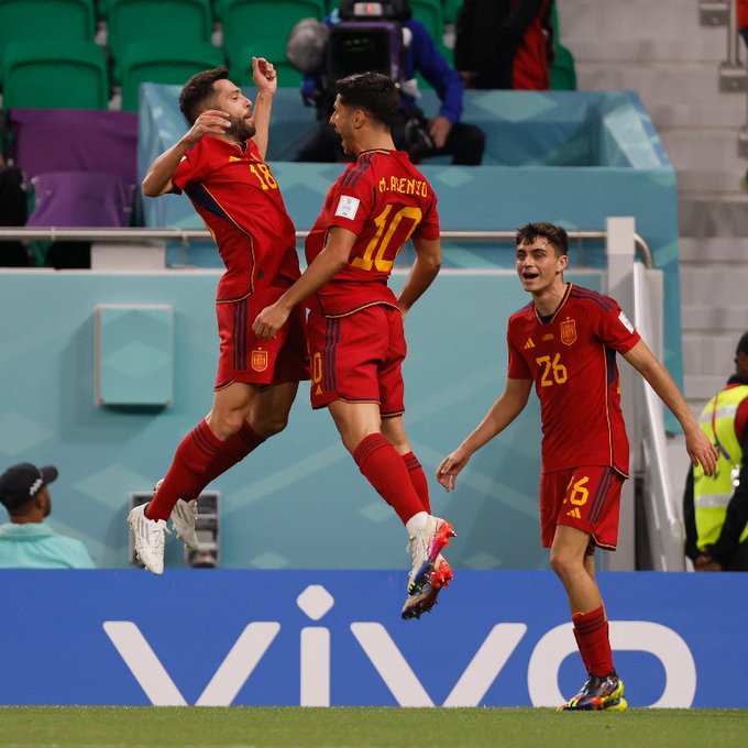 Com nova geração, Espanha faz 7 na Costa Rica e aplica maior goleada da  Copa - Bem Paraná